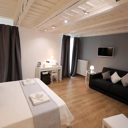 La Maison De Charme 招待所